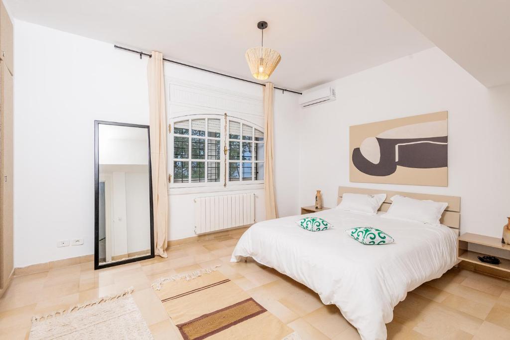 Master suite with sea view